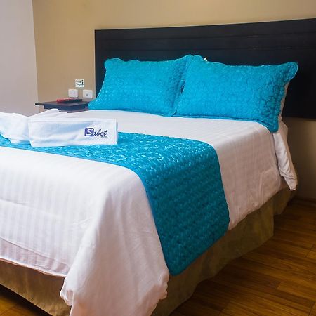 Hotel Sabet Quito Buitenkant foto