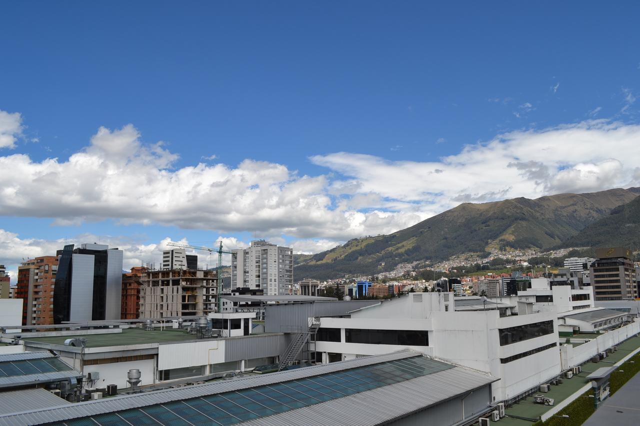 Hotel Sabet Quito Buitenkant foto